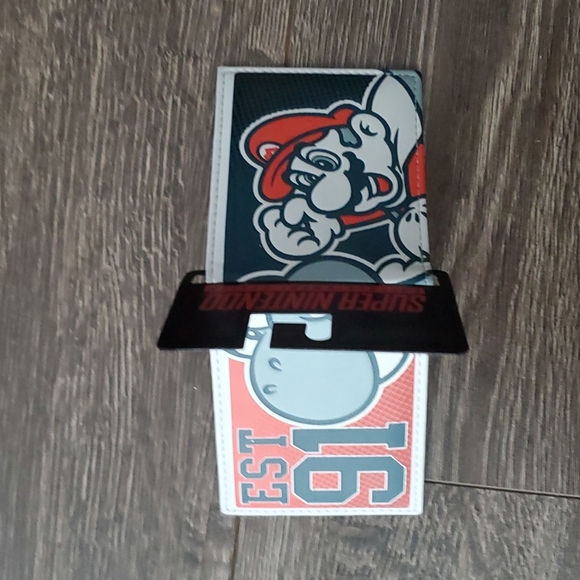 ❤️ Super Nintendo Super Mario World Wallet - Brand New - Picture 3 of 8